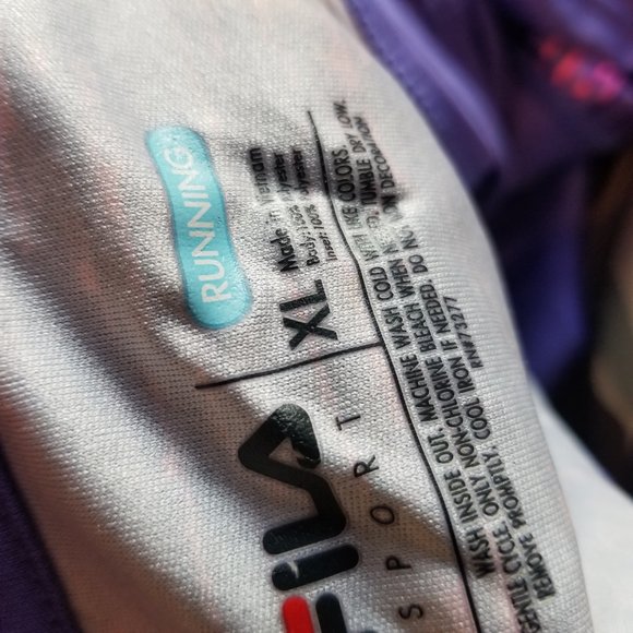 NEW Fila Purple Pink Short Sleeve Women's Athletic Shirt Size XL - Picture 3 of 5